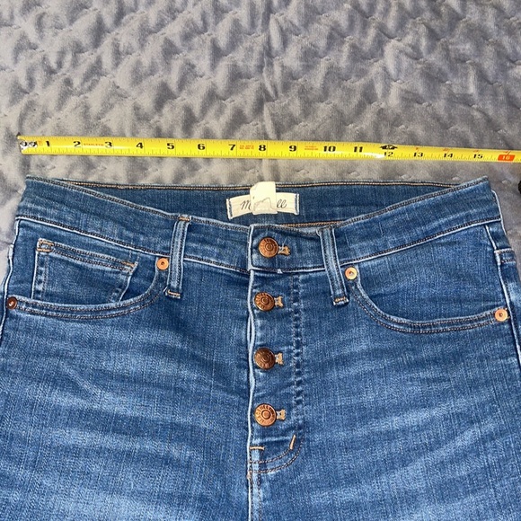 MADEWELL 9" Mid-Rise Skinny Jeans in medium wash Button-Front Edition SIZE 27. - Picture 14 of 16